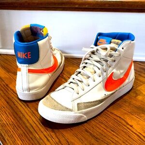 Nike Blazer '77 Mid Sail Total Orange Size 9 Men’s or 10.5 Women’s!!